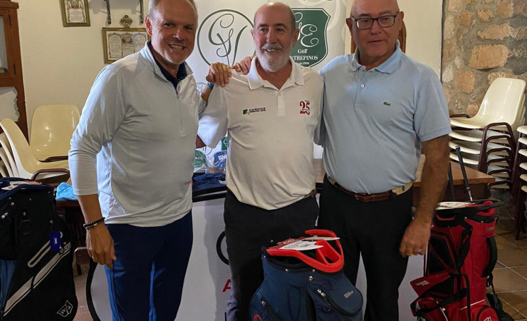José Antonio Serano campeón del Torneo  Helmántica celebrado en Golf Valderrey