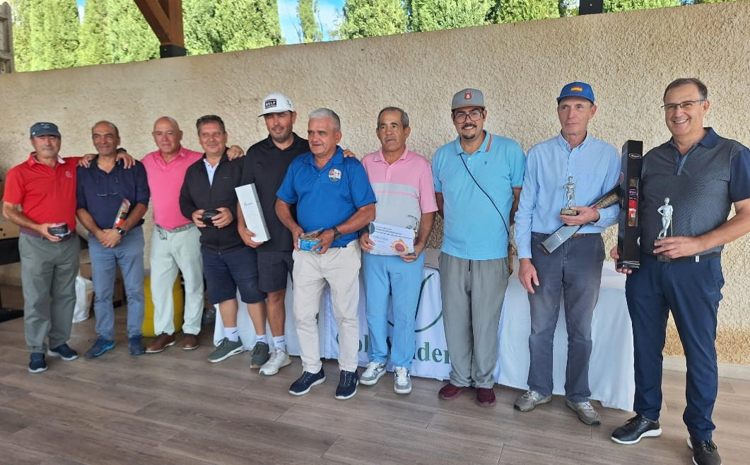 Carmelo García Rubio se impone en el Torneo Restaurante Capitol de Golf Valderrey
